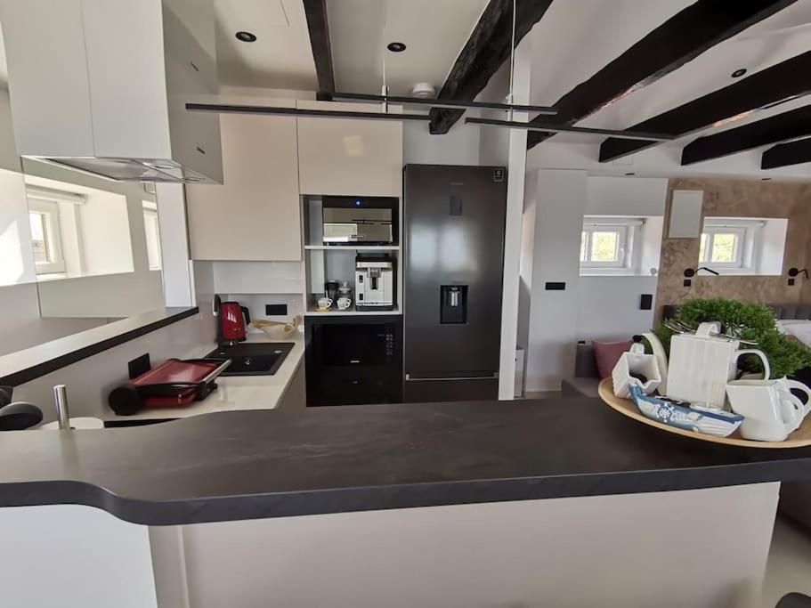 Studio Apartman Lenox Rijeka Luaran gambar